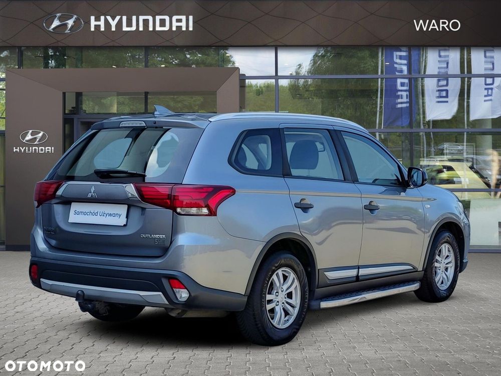 Mitsubishi Outlander 2.0 City Style 2WD - 6