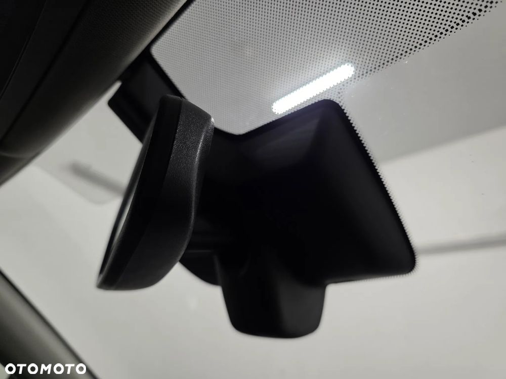 Opel Insignia 2.0 CDTI Cosmo S&S - 29