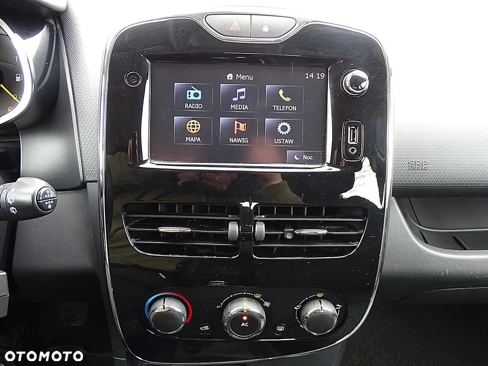 Renault Clio TCe 90 Limited - 29