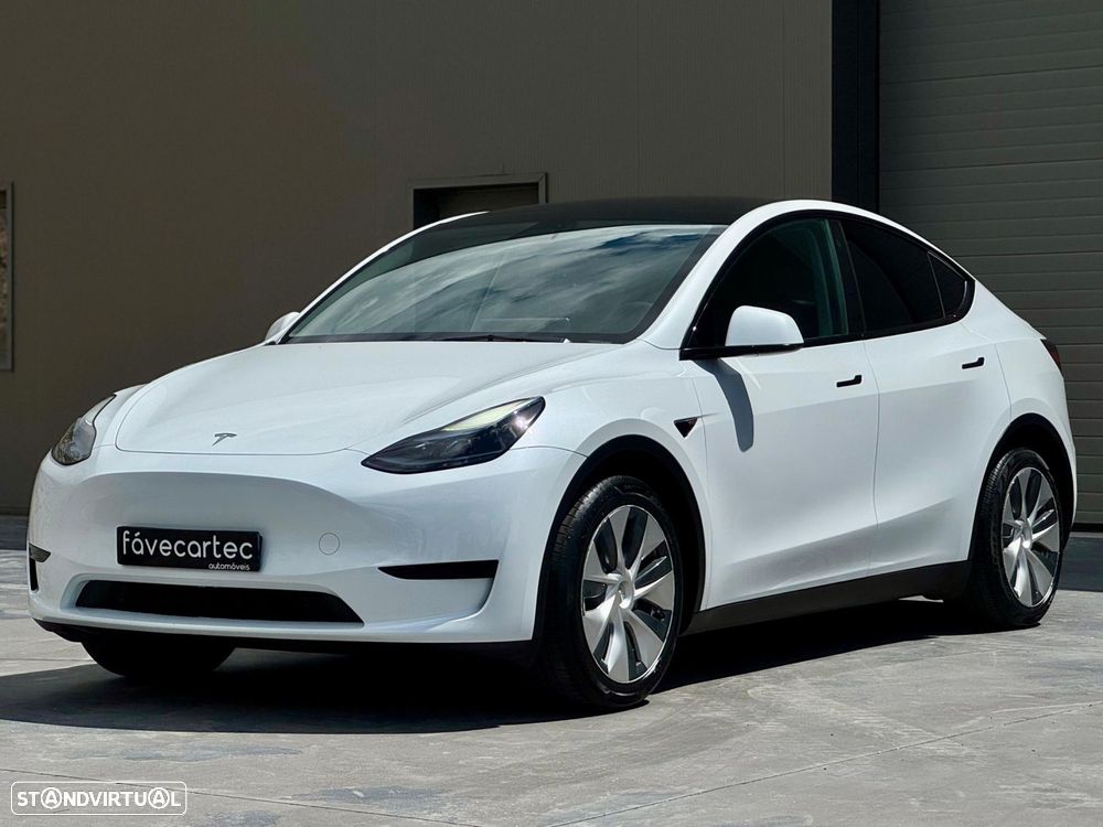 Tesla Model Y RWD - 9