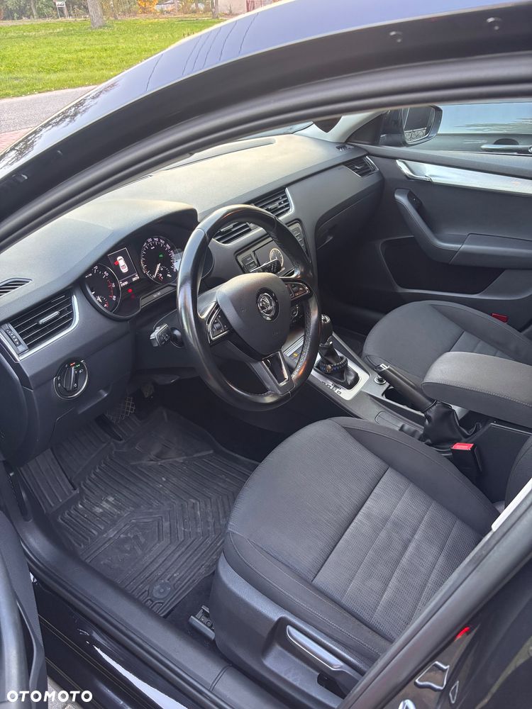 Skoda Octavia 1.4 TSI Style DSG - 10