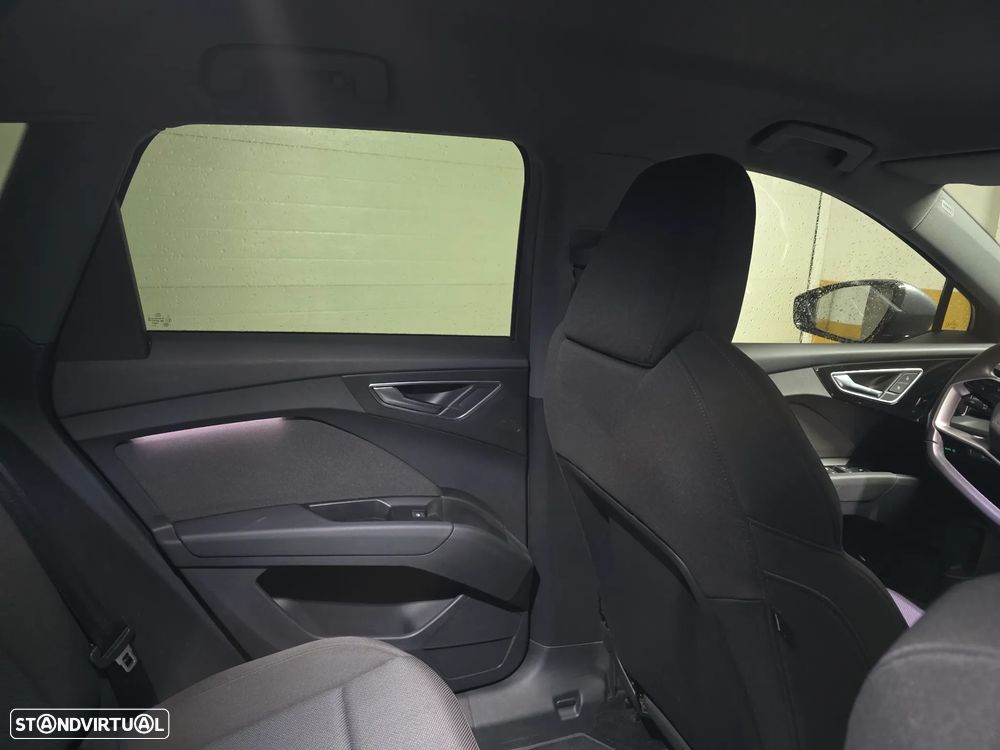 Audi Q4 e-tron 45 quattro - 7