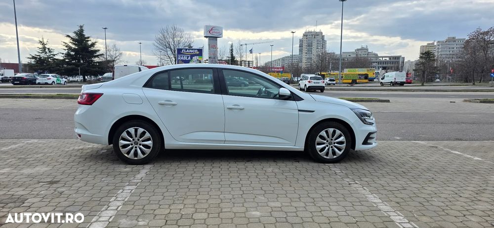 Renault Megane BLUE dCi 115 Equilibre - 4