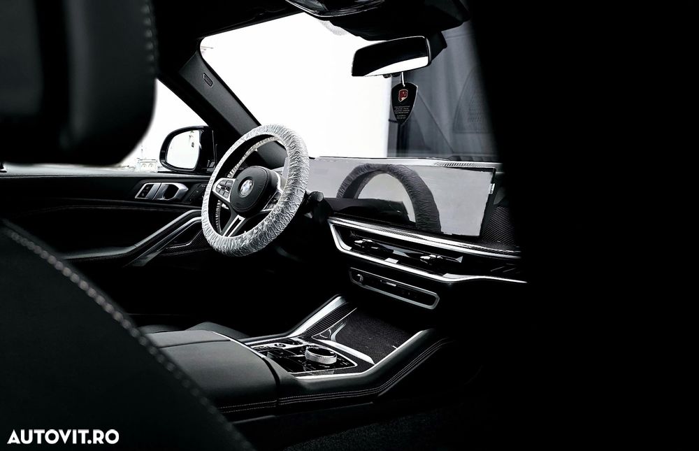 BMW X6 M M60i xDrive - 2