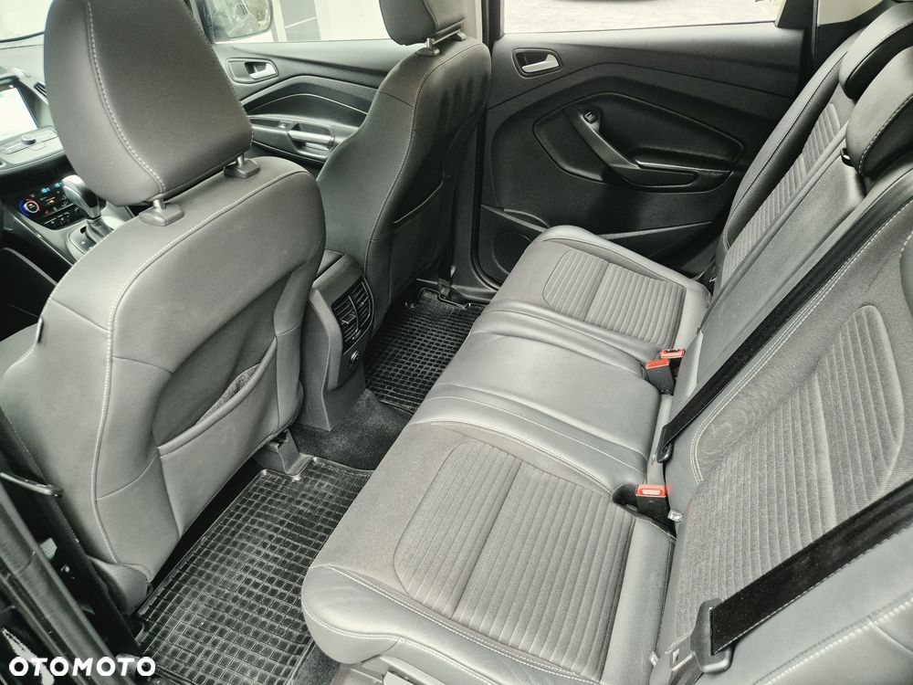 Ford Kuga 2.0 TDCi 4x4 Titanium - 14