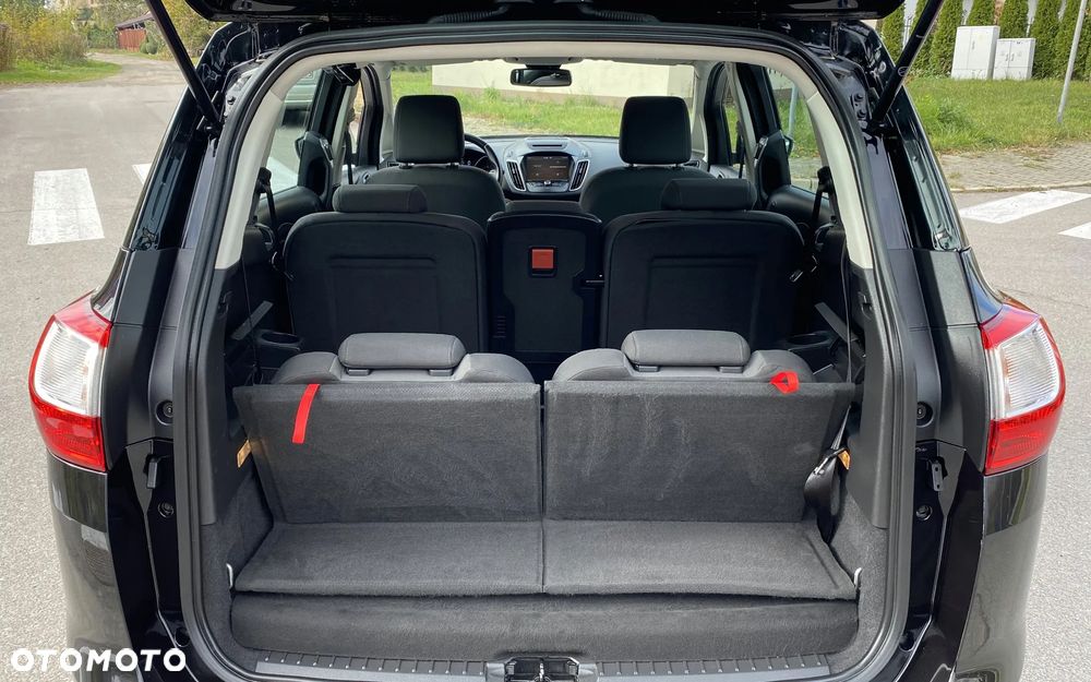 Ford C-MAX 1.5 TDCi Titanium - 32