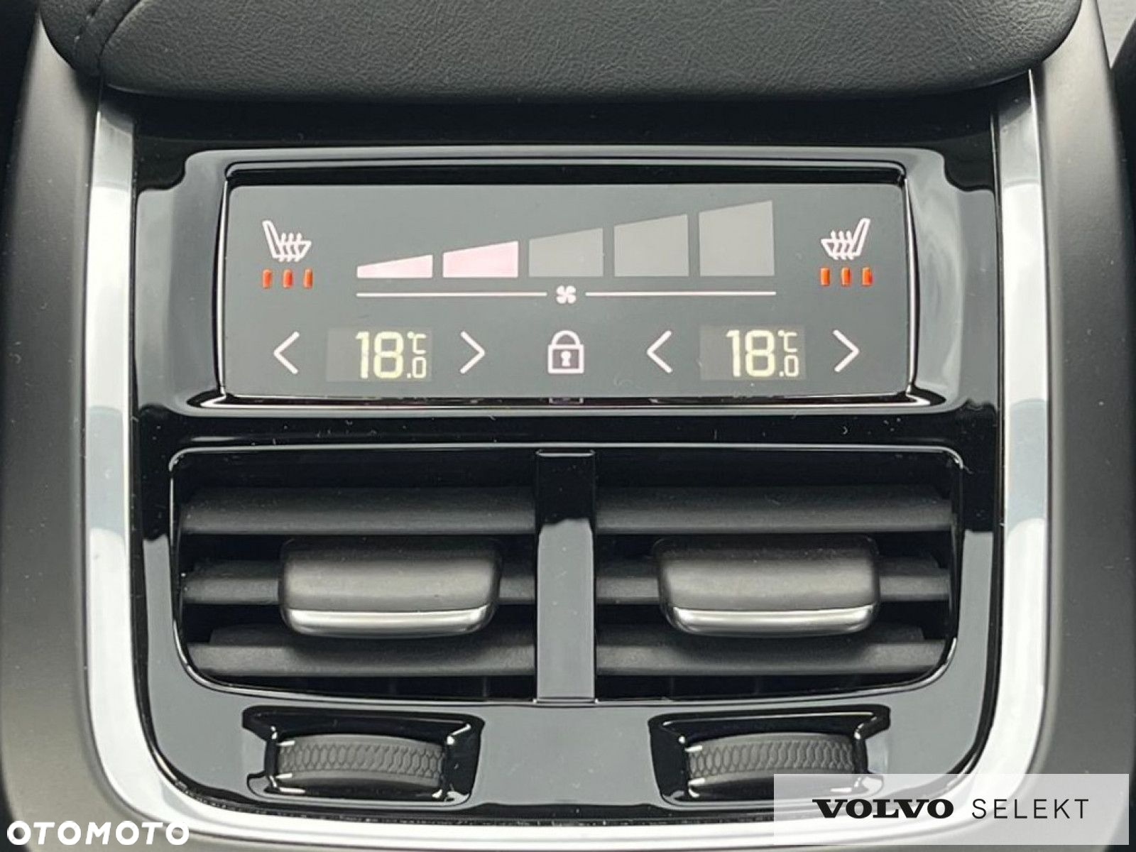 Volvo S60 - 32