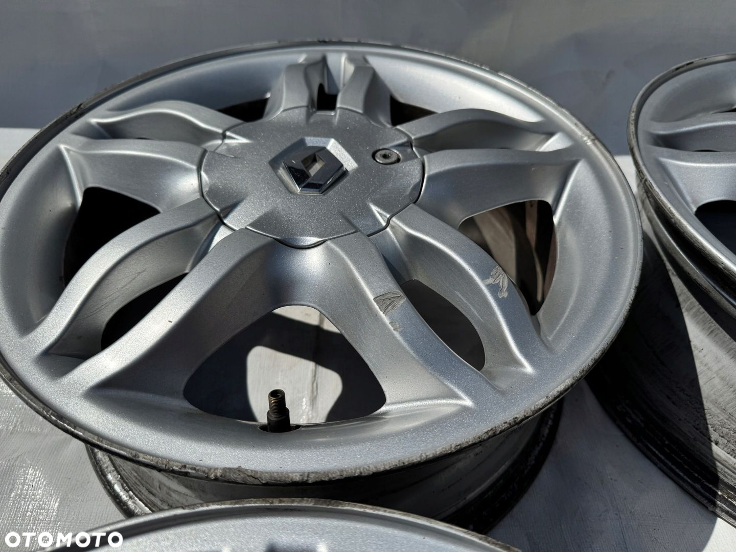 Felgi Renault 4x100 6J 15" ET50 701 - 8