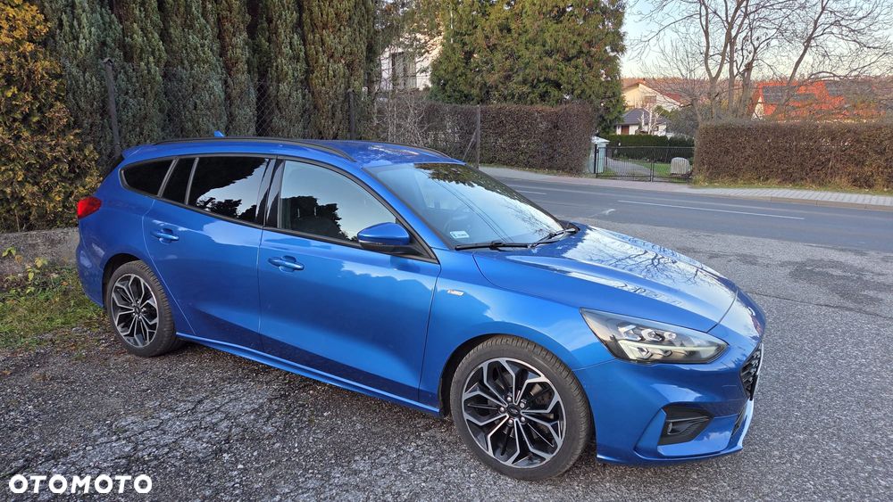 Ford Focus 1.5 EcoBoost ST-Line Business - 1