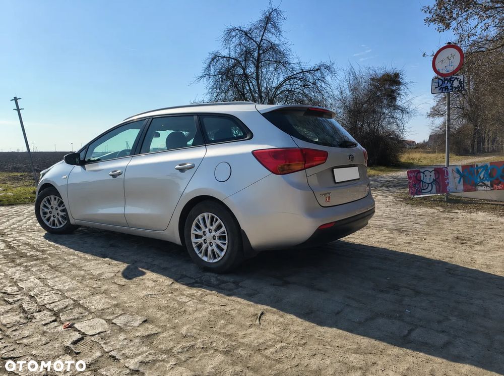 Kia Ceed 1.6 CRDi M - 5