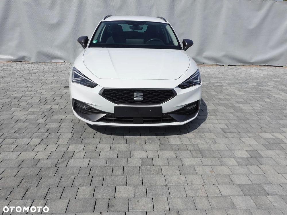 Seat Leon 1.5 eTSI ACT OPF DSG FR - 2