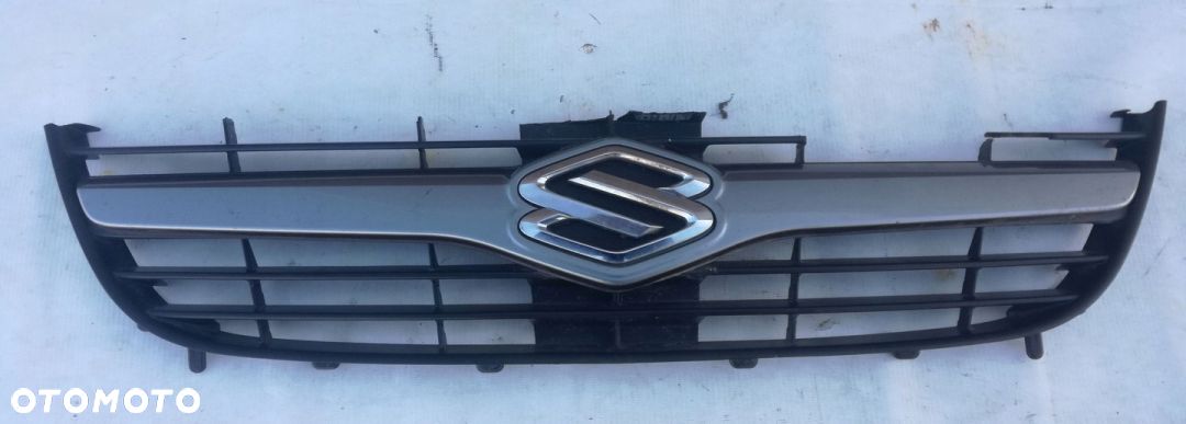 Atrapa Gril Grill Znaczek Suzuki Ignis 2003- - 1