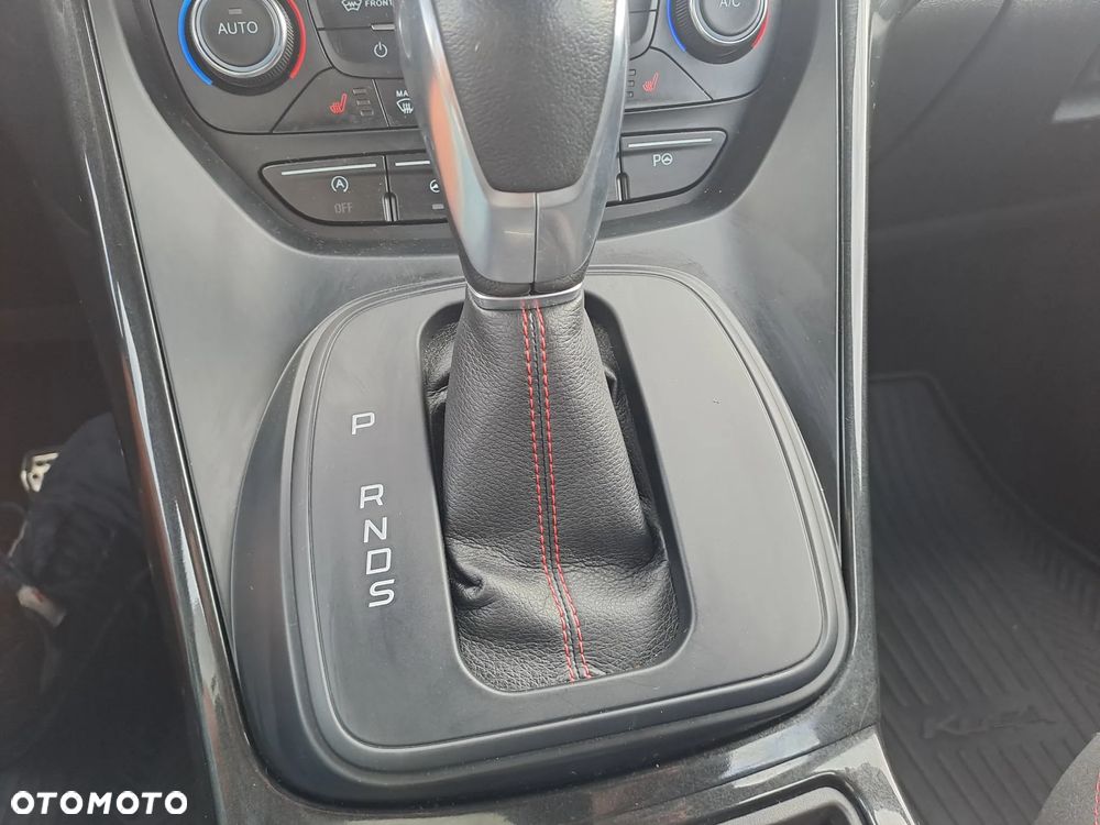 Ford Kuga 2.0 TDCi 4x4 ST-Line - 26