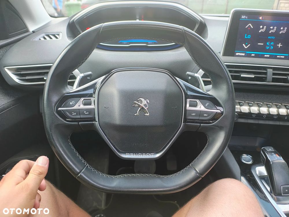 Peugeot 3008 - 15
