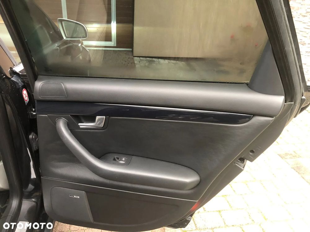 Audi S4 Avant 4.2 Quattro - 14