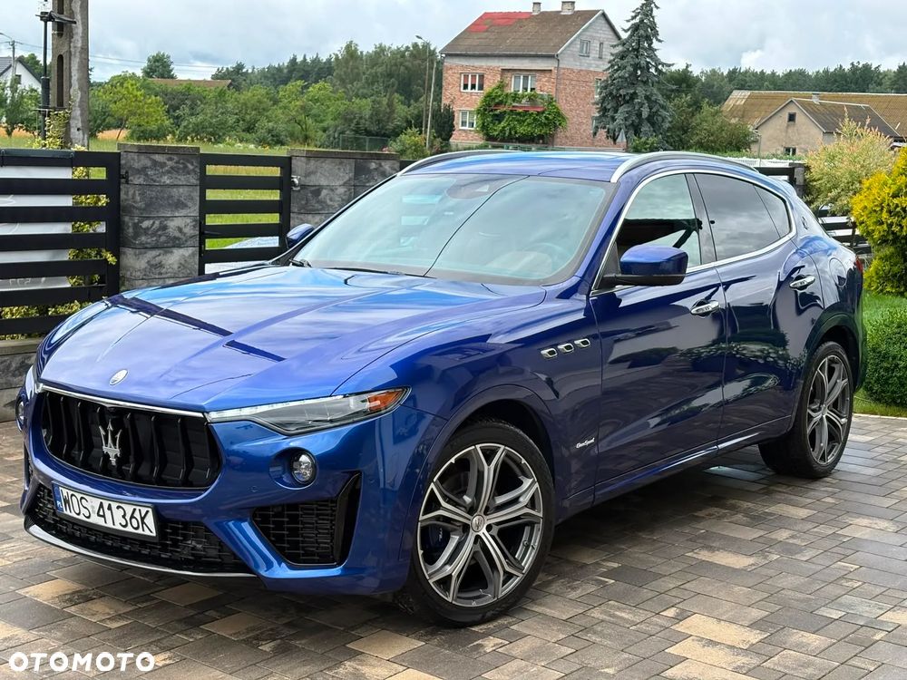 Maserati Levante - 3