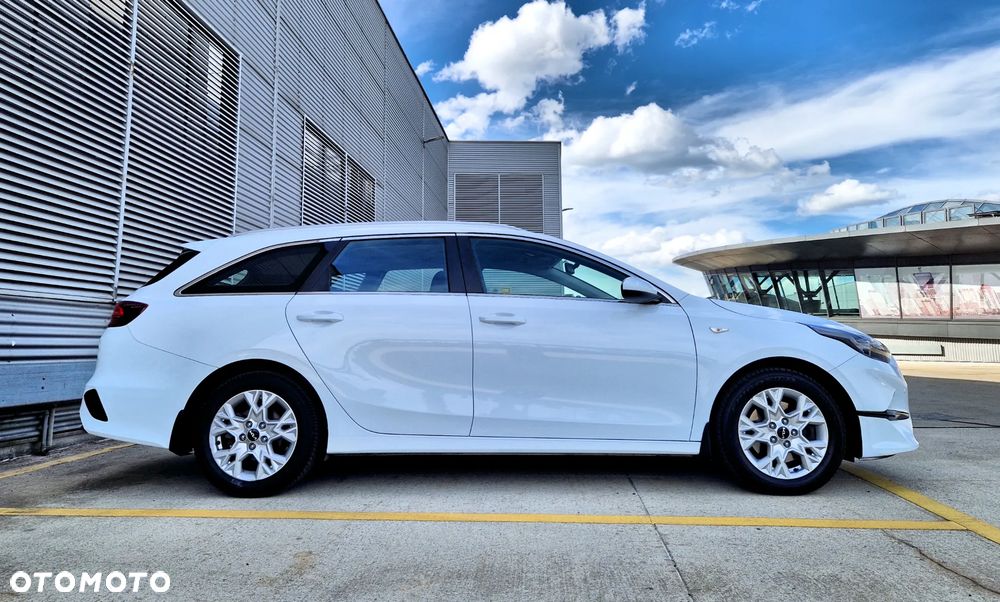 Kia Ceed 1.5 T-GDI M - 12