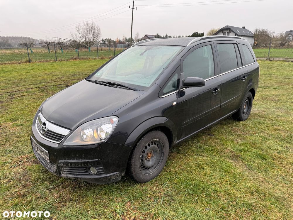 Opel Zafira - 2