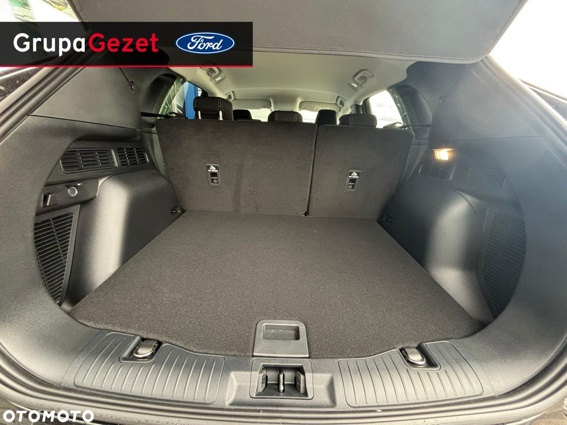 Ford Kuga - 18