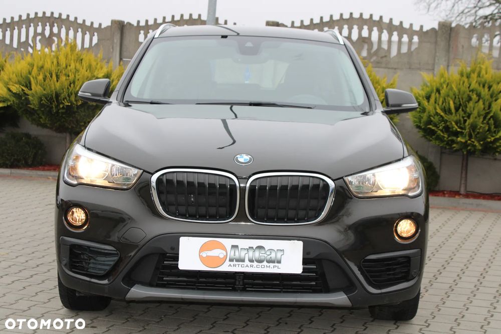 BMW X1 sDrive18d Advantage - 9