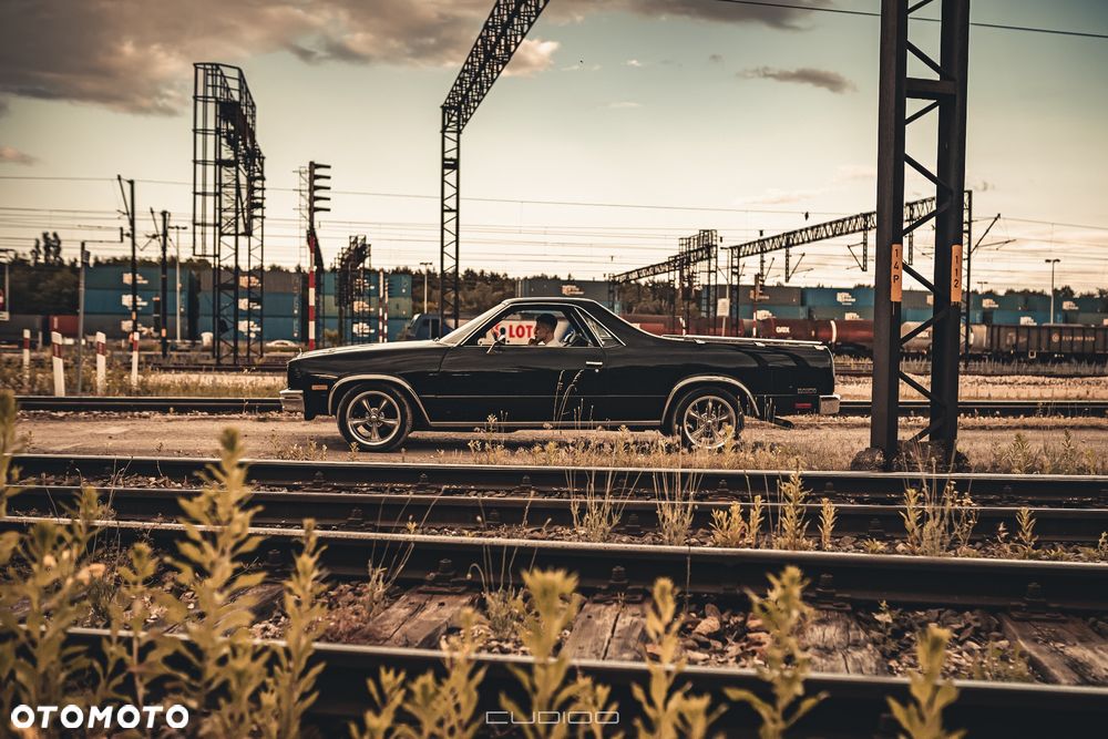 Chevrolet El Camino - 22