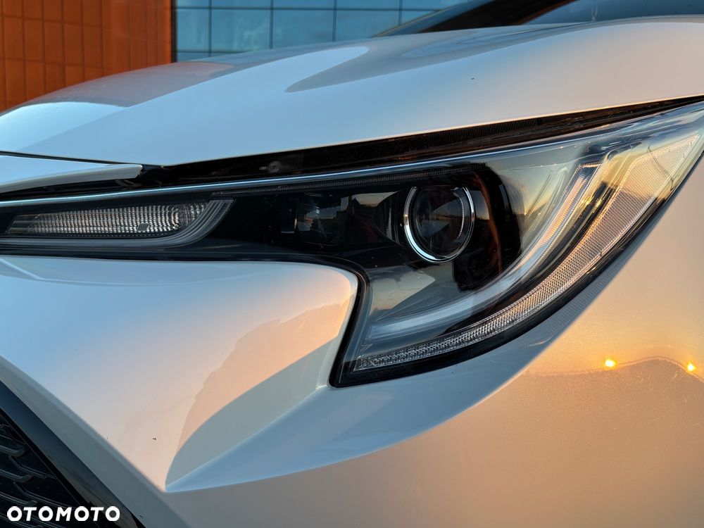 Toyota Corolla 2.0 Hybrid GR Sport - 19