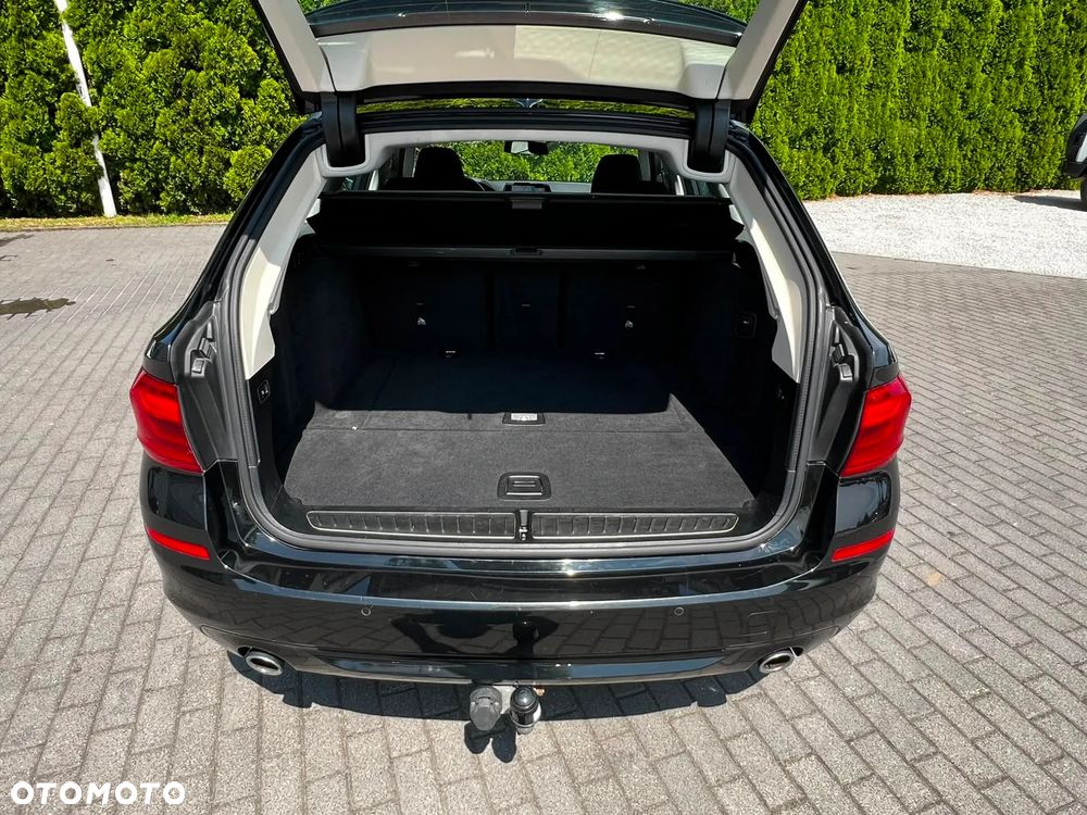 BMW Seria 5 520d - 17