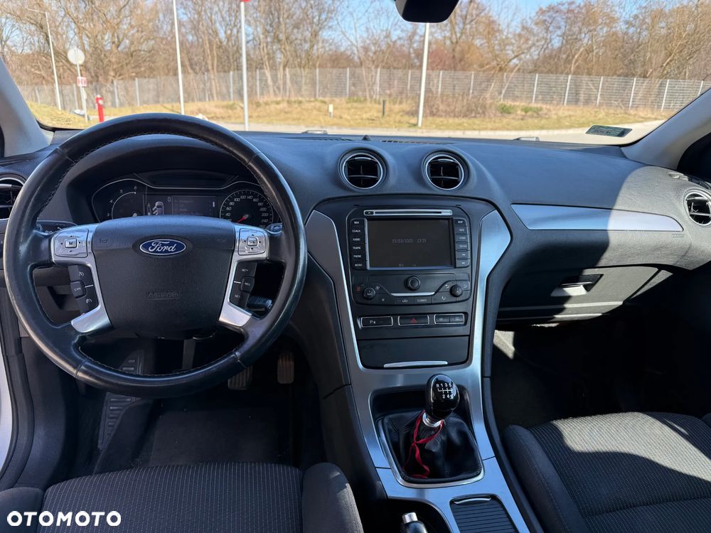 Ford Mondeo 2.0 TDCi Titanium - 12