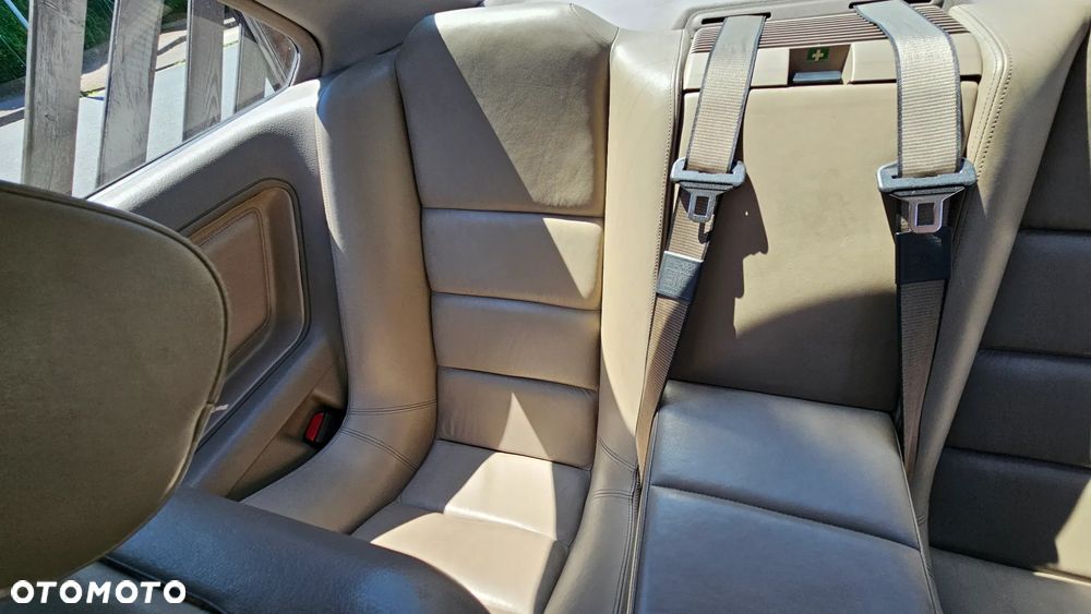 BMW Seria 8 - 16