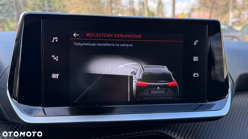 Peugeot 2008 1.5 BlueHDi Allure S&S EAT8 - 26