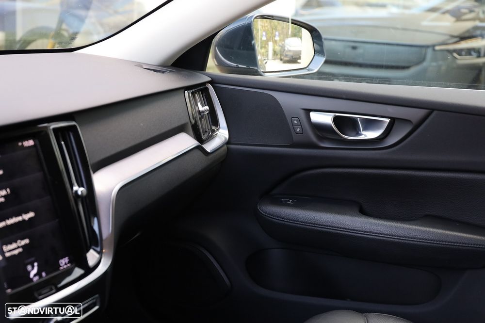 Volvo V60 2.0 T6 AWD TE Inscription Expression - 15
