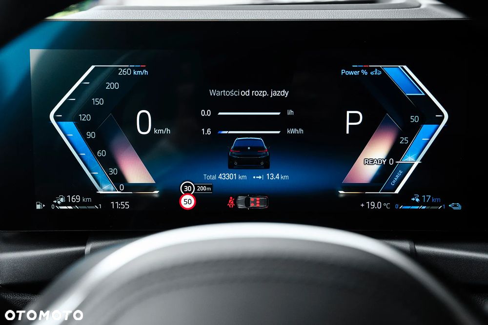 BMW Seria 3 330e xDrive M Sport sport - 13