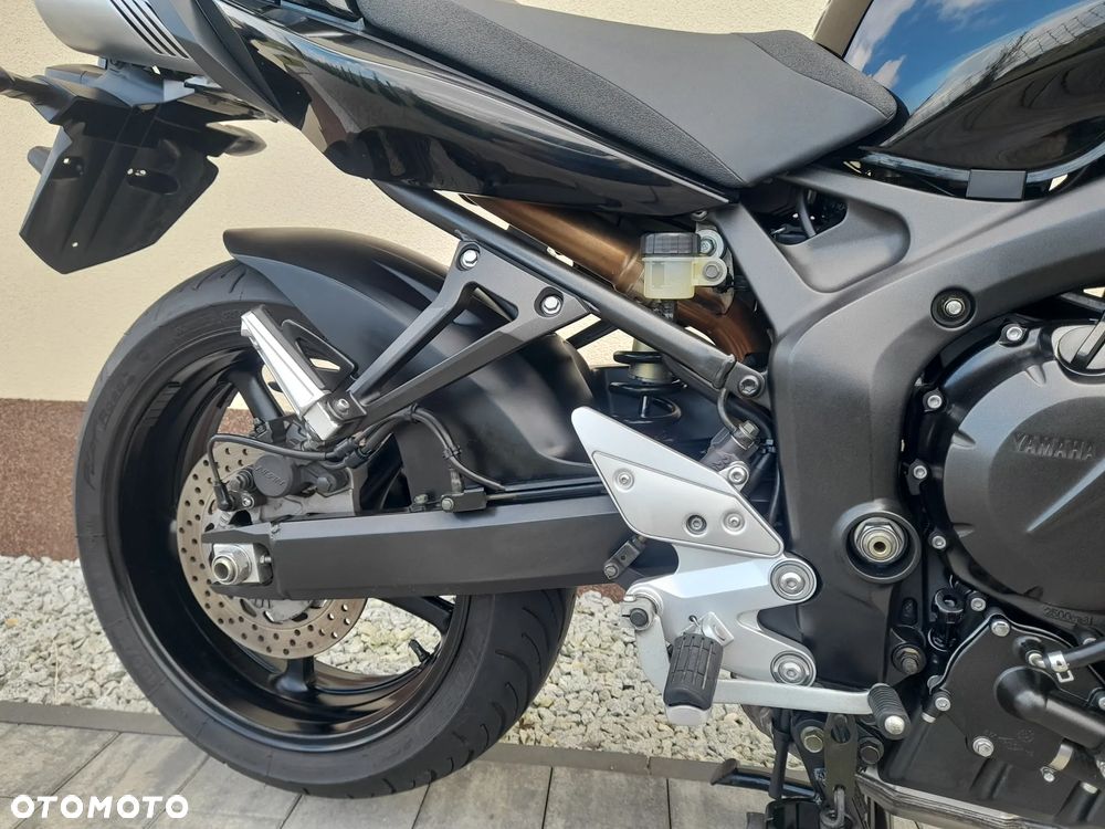 Yamaha FZ6 - 31