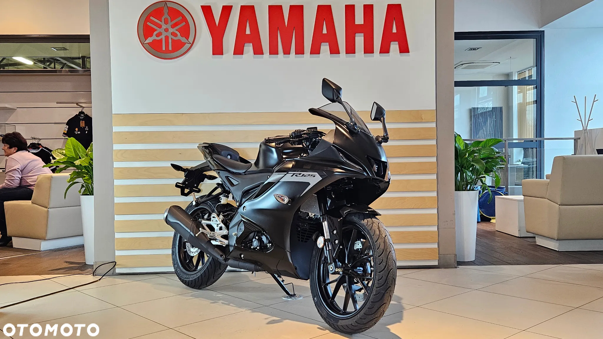 Yamaha R125 - 8