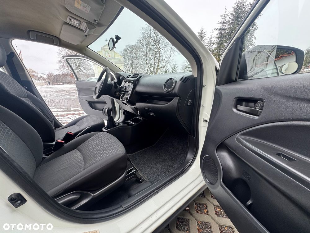 Mitsubishi Space Star - 25