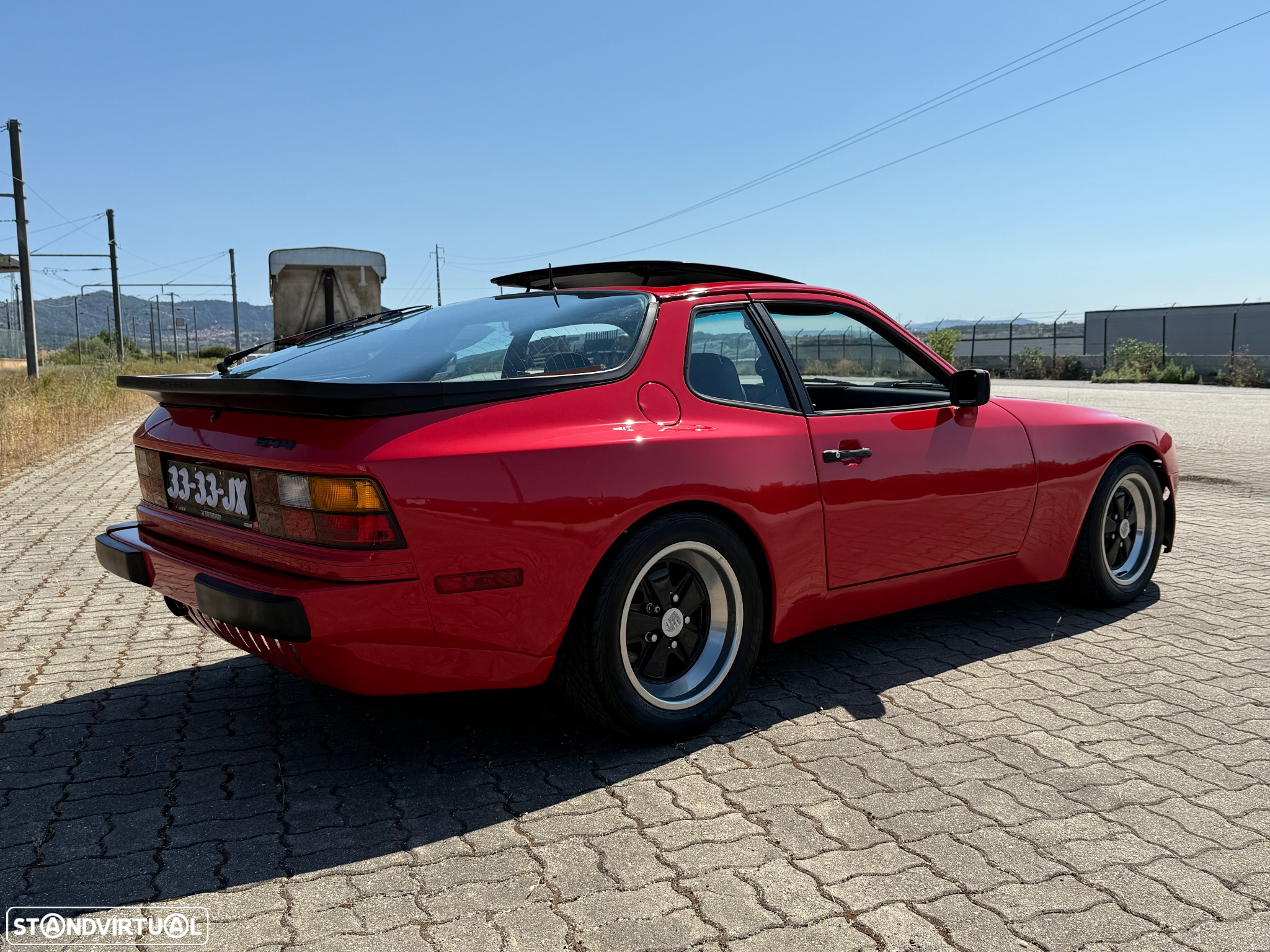 Porsche 944 Standard - 3