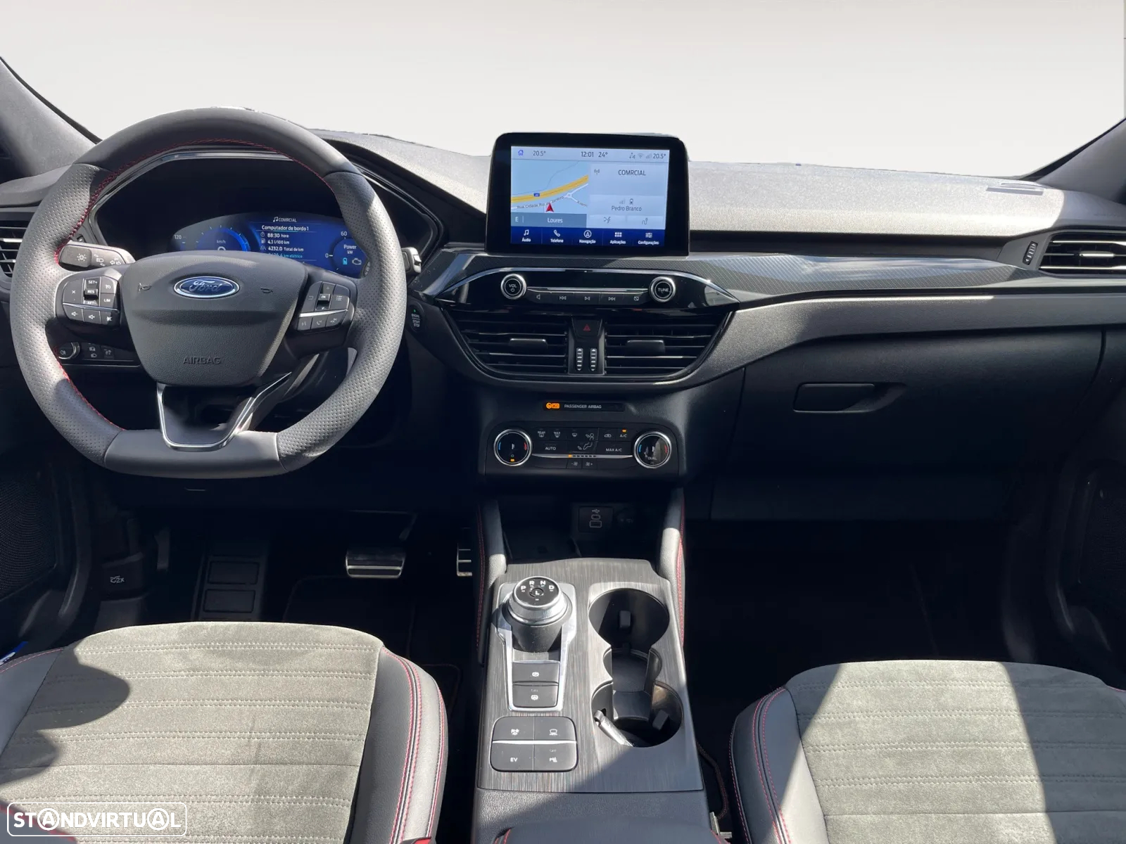 Ford Kuga 2.5 PHEV ST-Line X - 11