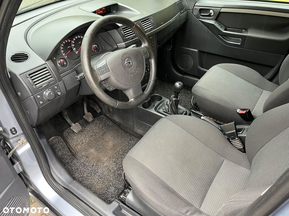 Opel Meriva - 10