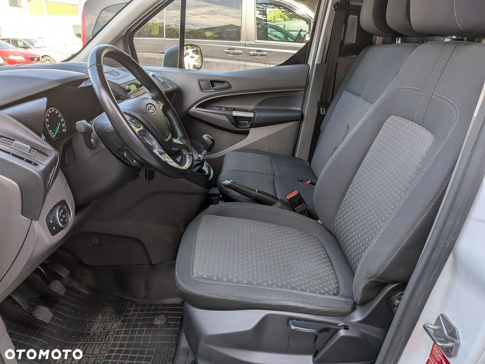 Ford Transit Connect - 15
