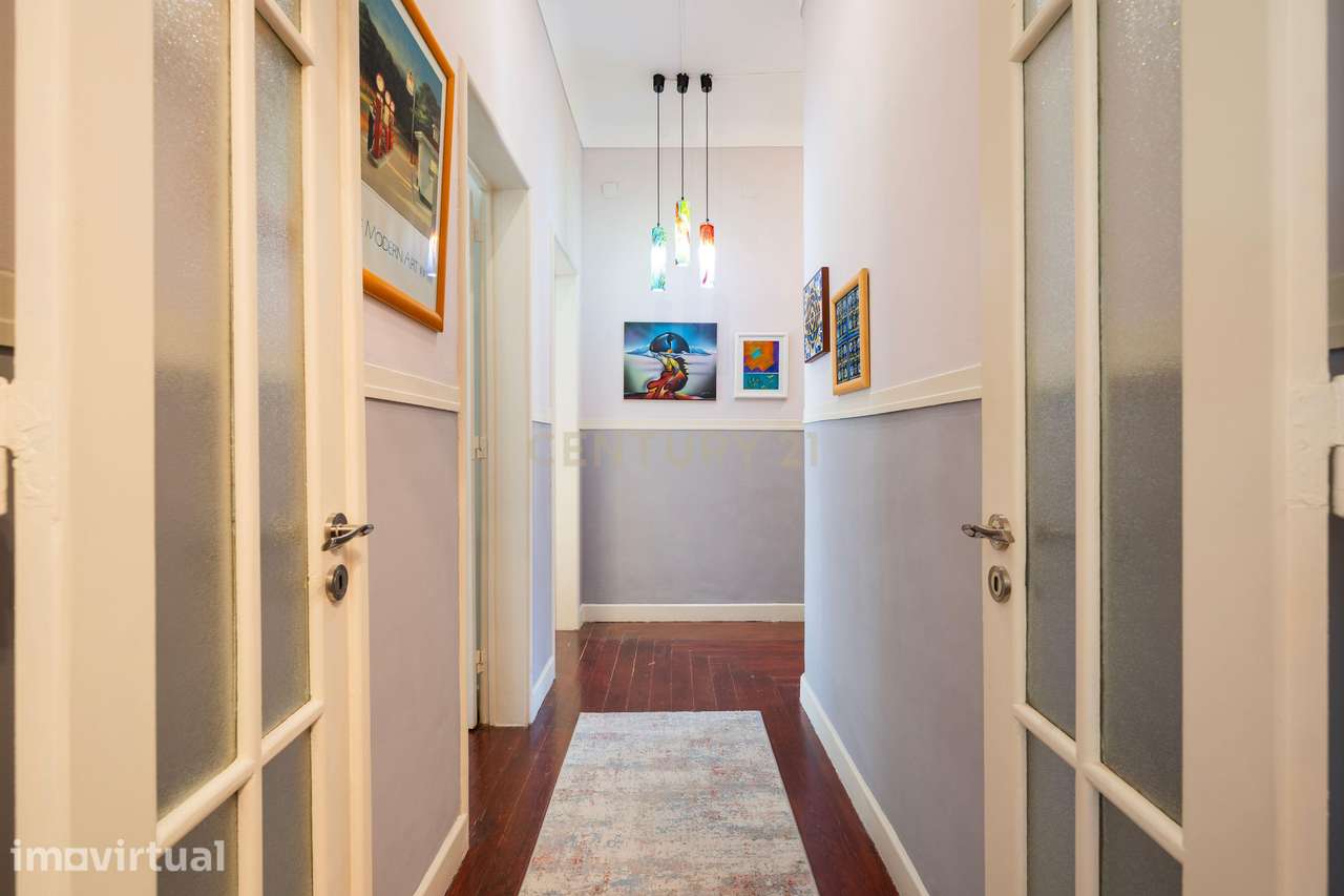 Apartamento T4 junto ao Metro e Jardim da Alameda - Grande imagem: 3/28