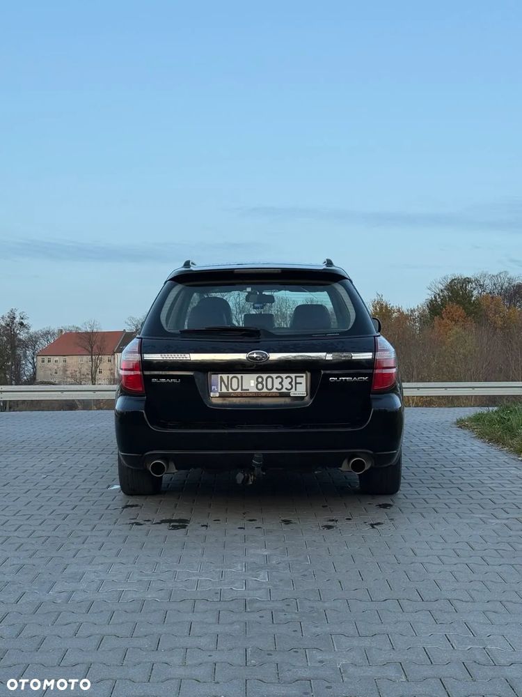 Subaru Outback - 6