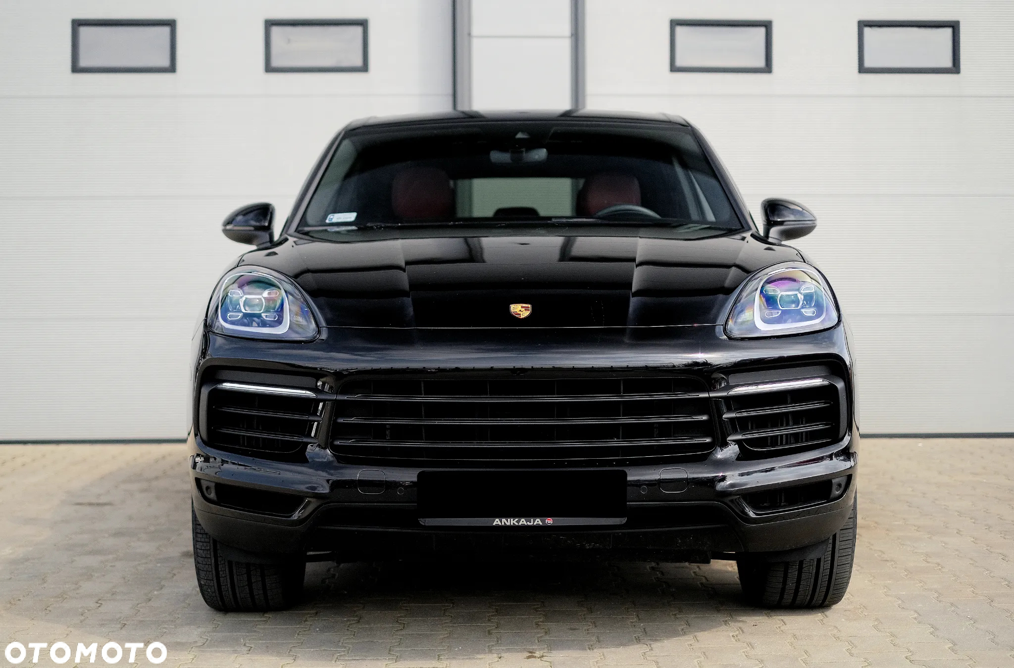 Porsche Cayenne - 2
