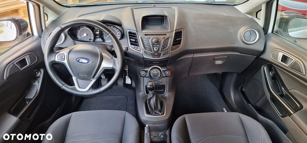 Ford Fiesta - 7