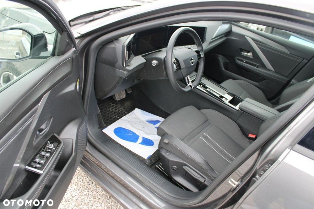 Opel Astra - 24