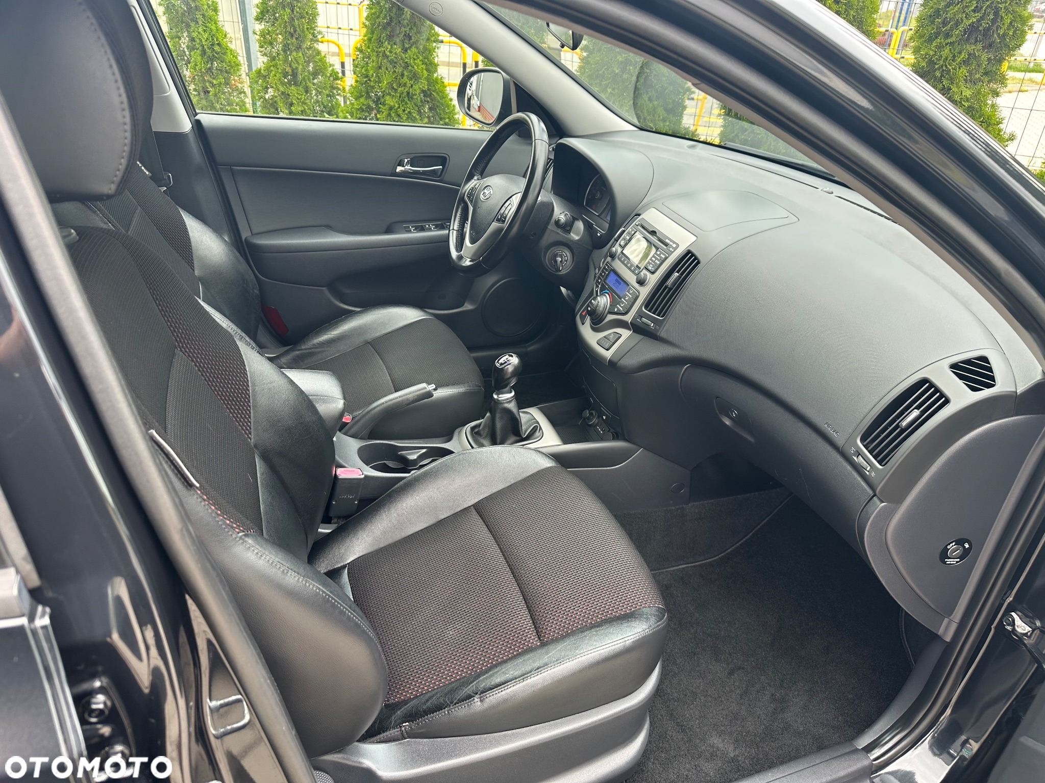 Hyundai i30 1.4 FIFA WM Edition - 9