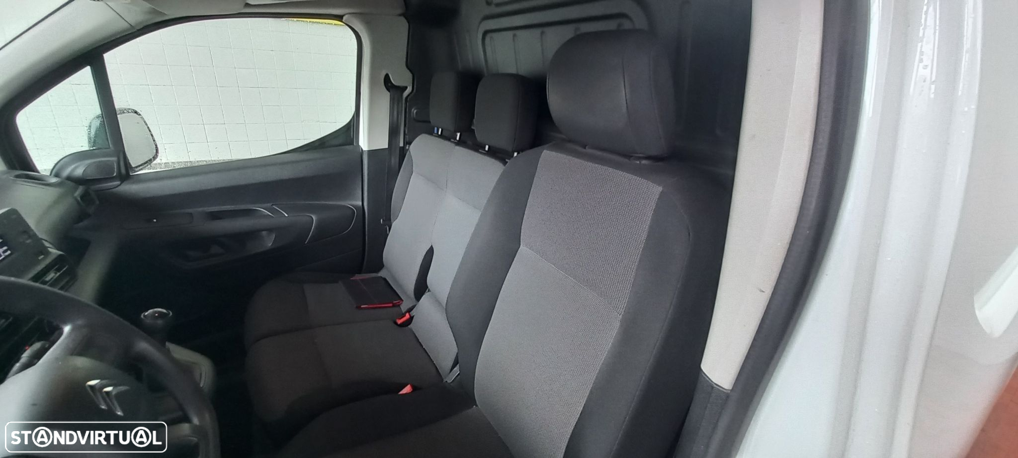Citroën Berlingo  Van 1.5 Bluehdi M Club - 13