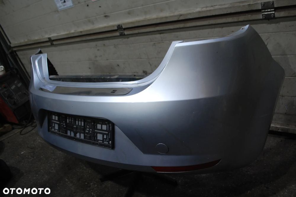 ZDERZAK TYŁ TYLNY SEAT LEON II LS7Y - 2