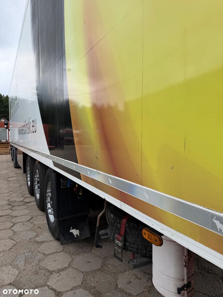 Schmitz Cargobull CARRIER VECTOR 1850 / 7 CM GRUBA ŚCIANA / 4 ZAMKNIĘCIA DRZWI / DRUKARKA / KOSZ PALETOWY / OŚ PODNOSZONA / DIESEL+ELEKTRYK / 2010 ROK !! - 18