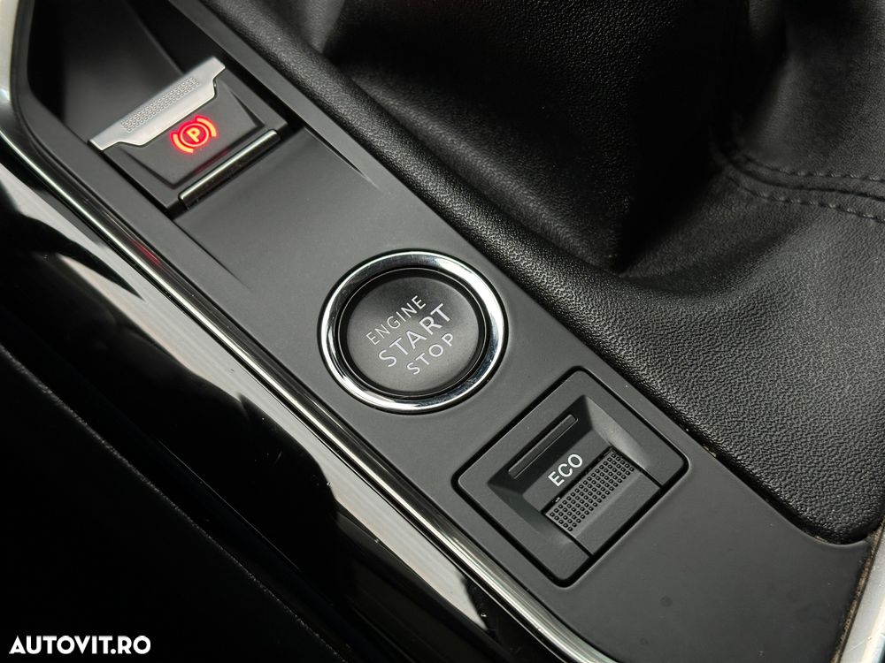 Peugeot 3008 1.5 BlueHDI 130 S&S BVM6 Active Pack - 32