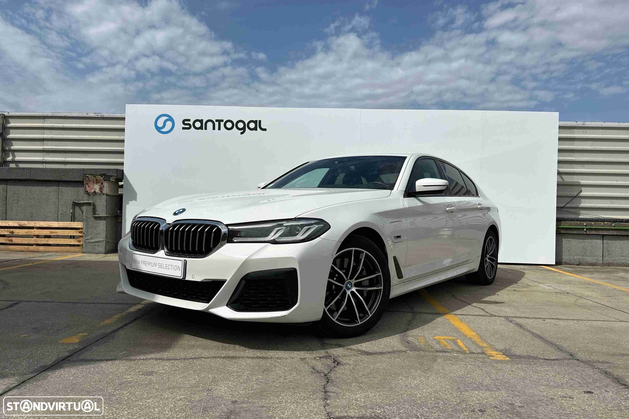 BMW 530 e Pack M - 1